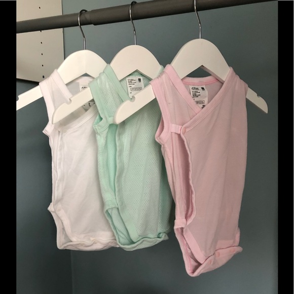 uniqlo onesies